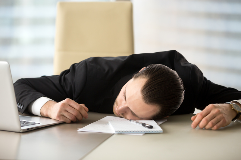 Signs You Need to Take a Break From Your Desk
